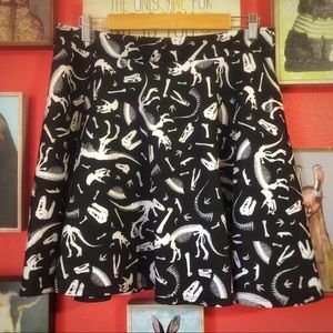 Hot Topic Dinosaur Bones Black Skater Skirt